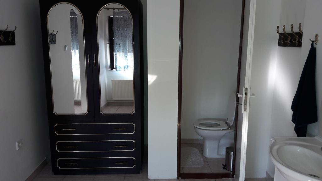 Motel Kotva Ivanka pri Dunaji Bagian luar foto
