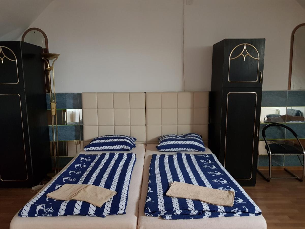 Motel Kotva Ivanka pri Dunaji Bagian luar foto